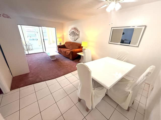 3050 Holiday Springs Boulevard # 111, Margate FL 33063 - Margate, FL - Photo 5
