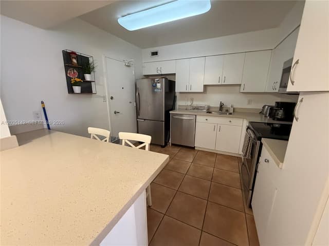 5161 Collins Ave # 310, Miami Beach FL 33140 - Miami Beach, FL - Photo 7