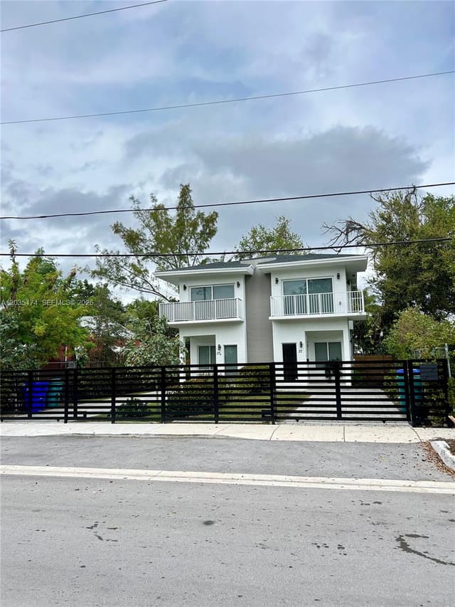37 NW 70th St, Miami FL 33150 - Miami, FL - Photo 5