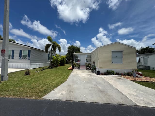 35303 SW 180th Ave # 309, Homestead FL 33034 - Homestead, FL - Photo 2