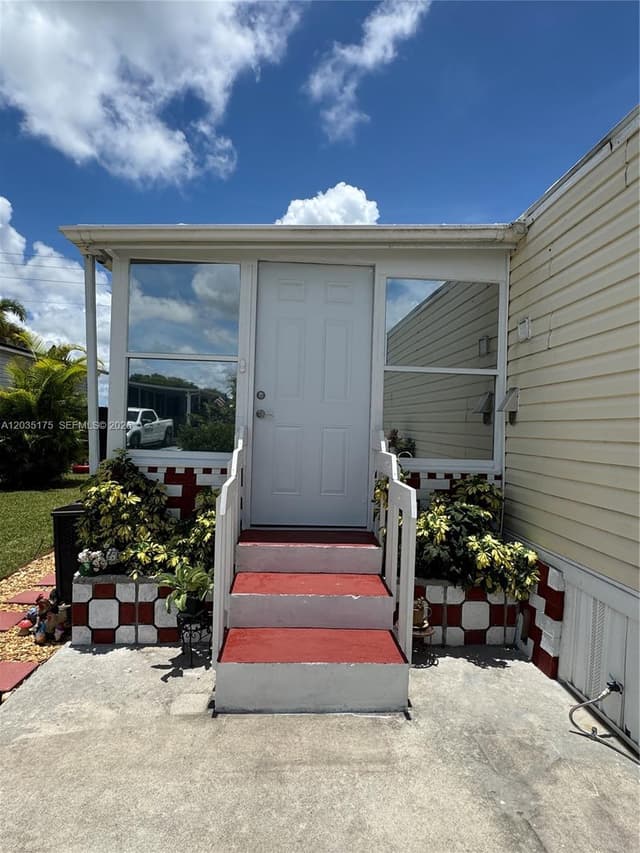 35303 SW 180th Ave # 309, Homestead FL 33034 - Homestead, FL - Photo 3