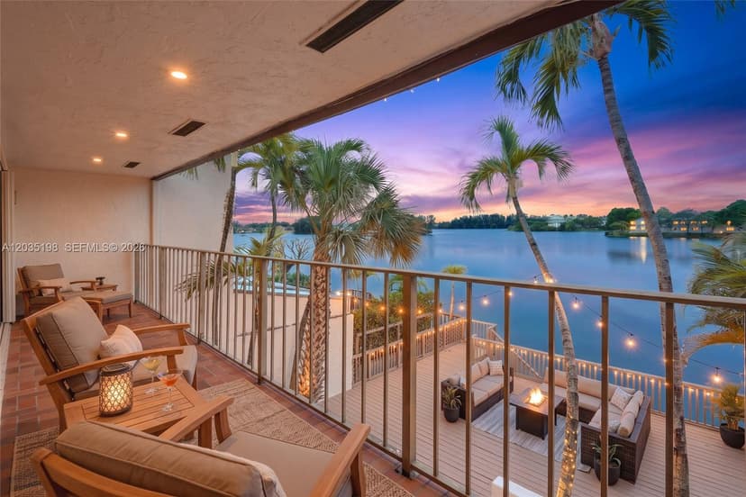 5002 SW 72nd Ave, Miami FL 33155
