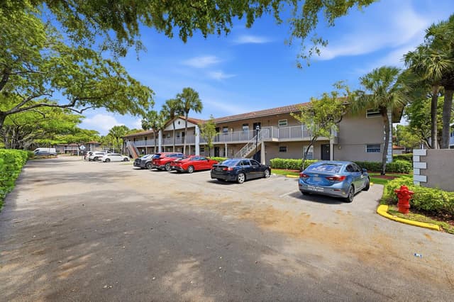 8840 Royal Palm Boulevard # 7, Coral Springs FL 33065 - Coral Springs, FL - Photo 3