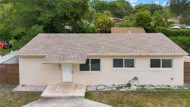 321 NW 56th Av, Miami FL 33126 - Miami, FL - Photo 4