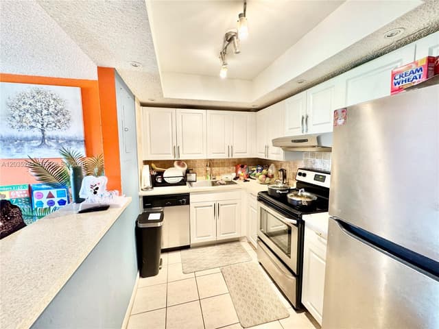 5570 NW 44th St # 408A, Lauderhill FL 33319 - Lauderhill, FL - Photo 3