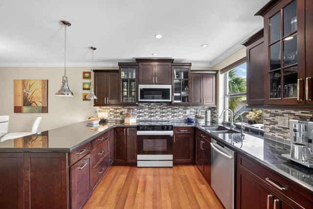 3000 NE 8th Terrace # B4, Oakland Park FL 33334 - Oakland Park, FL - Photo 4