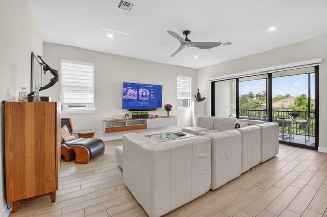 21956 Canadensis Circle # 201, Boca Raton FL 33428 - Boca Raton, FL - Photo 4