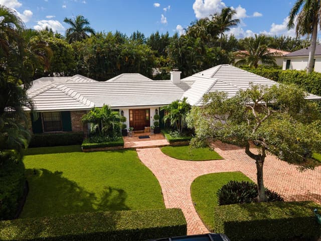 202 Coral Lane, Palm Beach FL 33480 - Palm Beach, FL - Photo 3