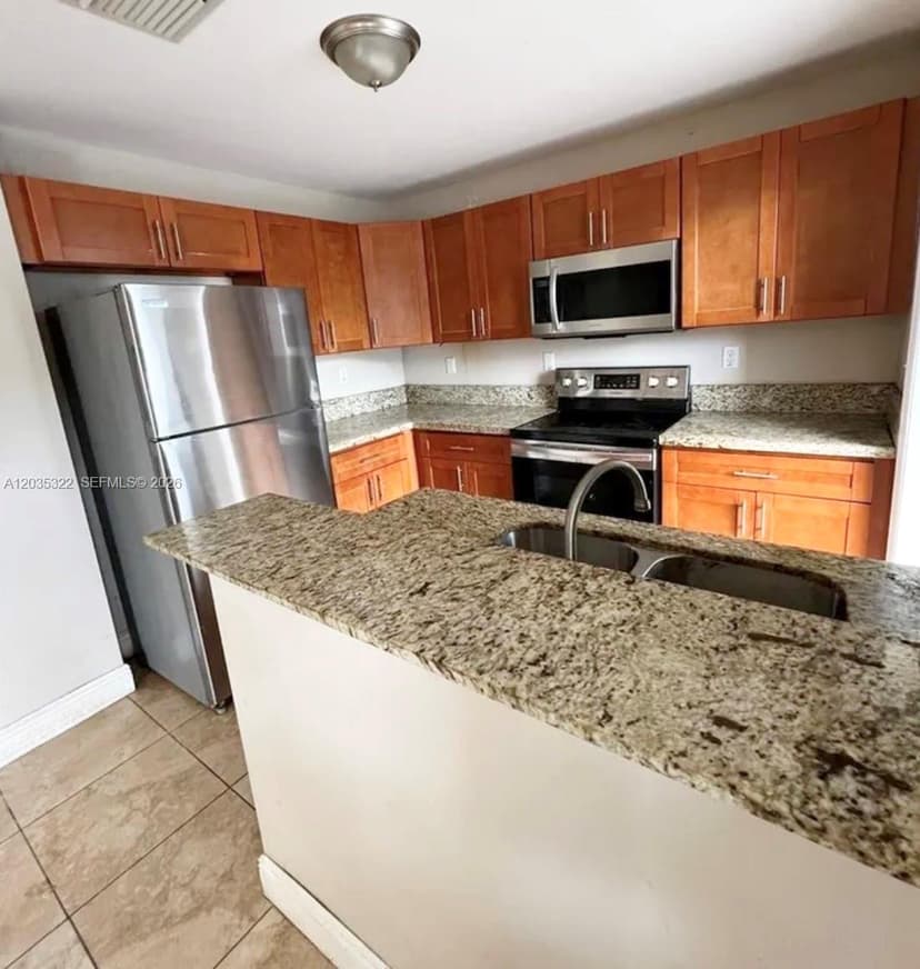 1999 NW 5th Pl # 2, Miami FL 33136