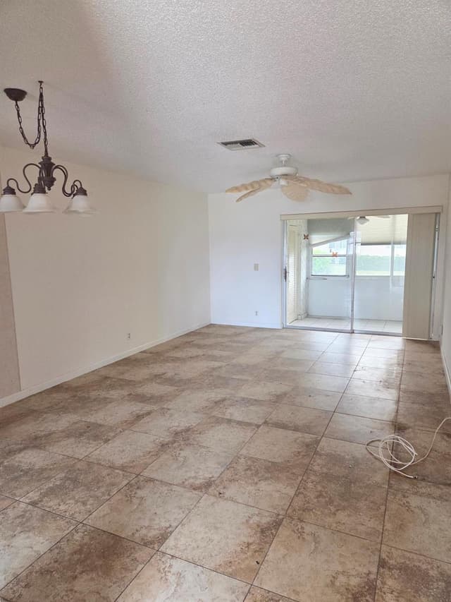 2703 Dudley Drive W, West Palm Beach FL 33415 - West Palm Beach, FL - Photo 6