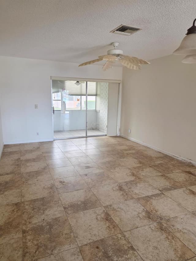 2703 Dudley Drive W, West Palm Beach FL 33415 - West Palm Beach, FL - Photo 7