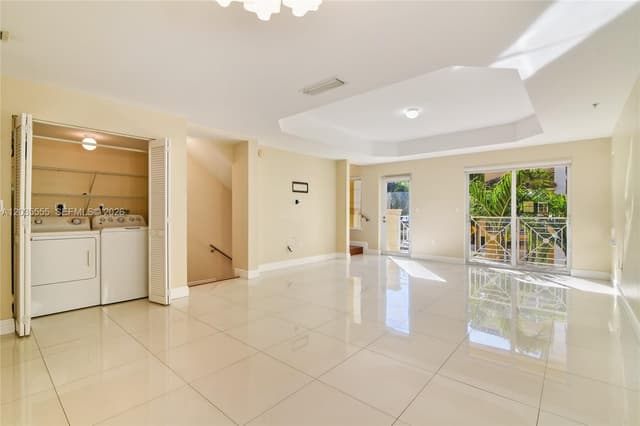 2707 NE 184th Ter, Aventura FL 33160 - Aventura, FL - Photo 5