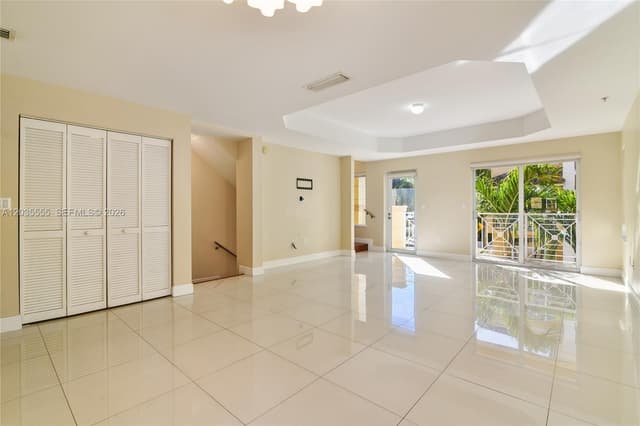 2707 NE 184th Ter, Aventura FL 33160 - Aventura, FL - Photo 4