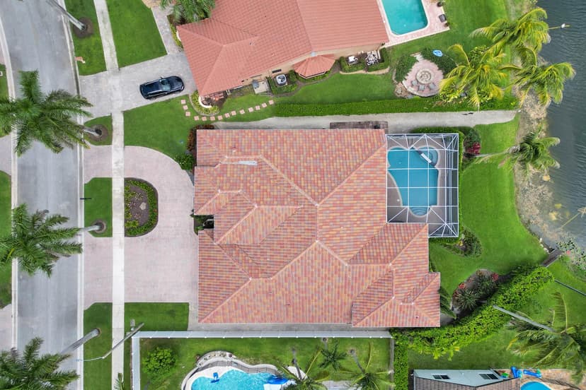10970 NW 6th Court, Plantation FL 33324