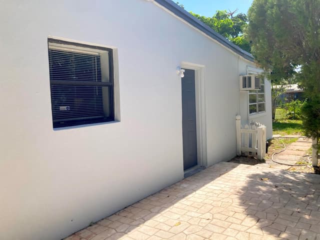 3630 SW 46th Avenue, West Park FL 33023 - West Park, FL - Photo 3