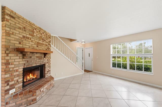 16317 Glasgow Drive E, FL 33470 - Photo 5