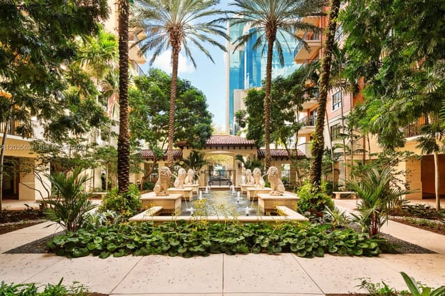 100 Andalusia Ave # 402, Coral Gables FL 33134 - Coral Gables, FL - Photo 2