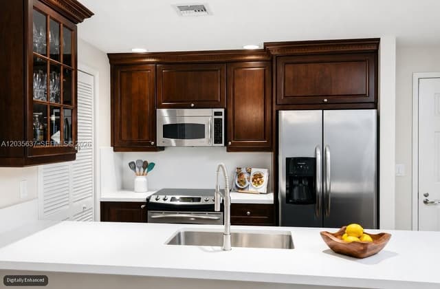 100 Andalusia Ave # 402, Coral Gables FL 33134 - Coral Gables, FL - Photo 6