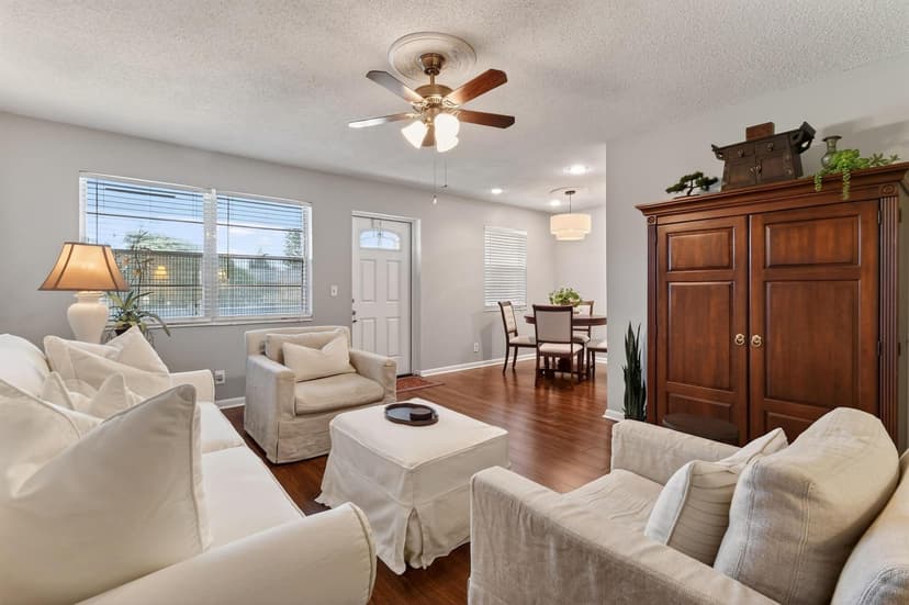 238 Sussex L, West Palm Beach FL 33417