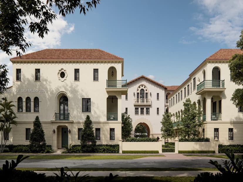 504 Malaga Ave # T6, Coral Gables FL 33134