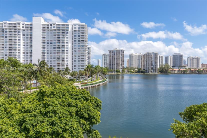2780 NE 183rd St # 1607, Aventura FL 33160