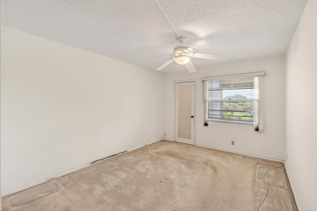 3044 Lincoln C, Boca Raton FL 33434 - Boca Raton, FL - Photo 5