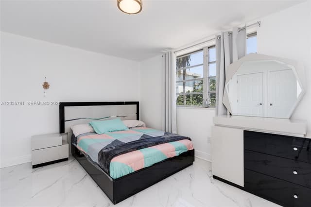 3527 NE 168th St # 309, North Miami Beach FL 33160 - North Miami Beach, FL - Photo 4