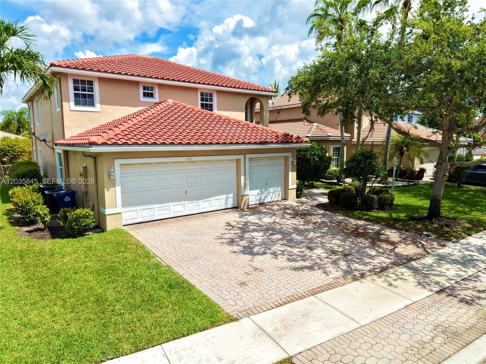 11927 NW 47th St, Coral Springs FL 33076 - Coral Springs, FL - Photo 1
