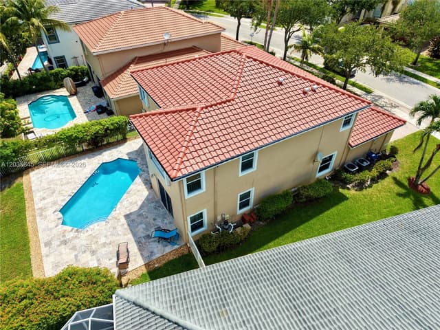 11927 NW 47th St, Coral Springs FL 33076 - Coral Springs, FL - Photo 4