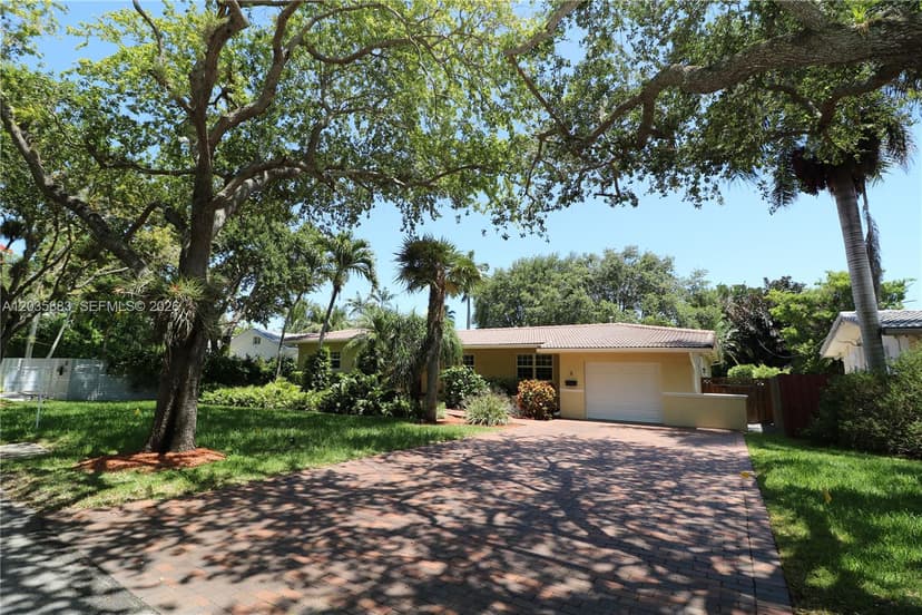 6160 SW 84th St, South Miami FL 33143