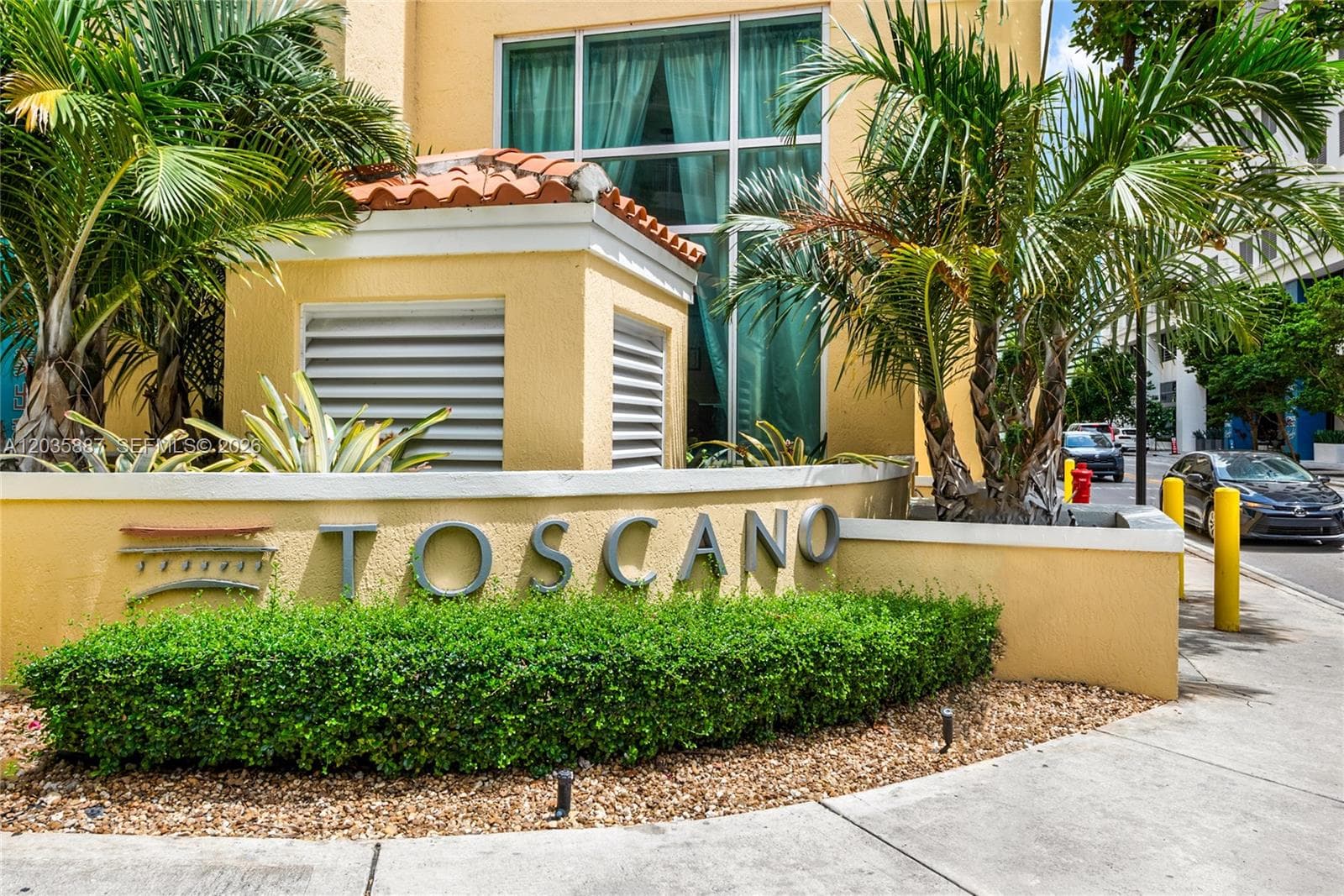 7375 SW 90th St, Miami FL 33156