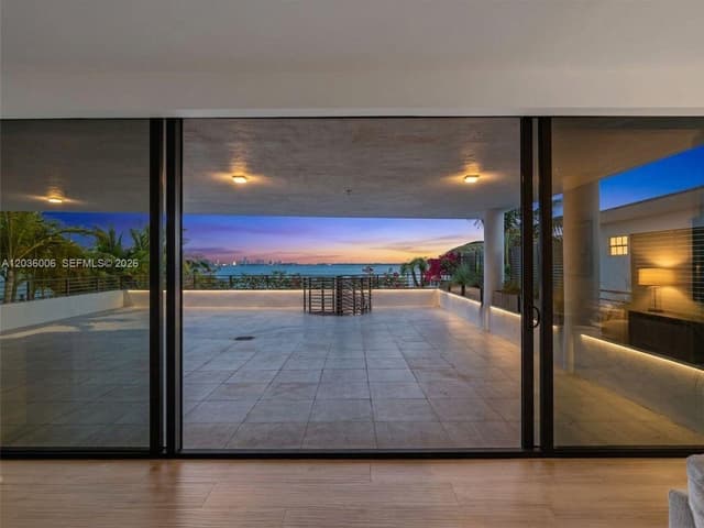1930 Bay Dr, Miami Beach FL 33141 - Miami Beach, FL - Photo 5
