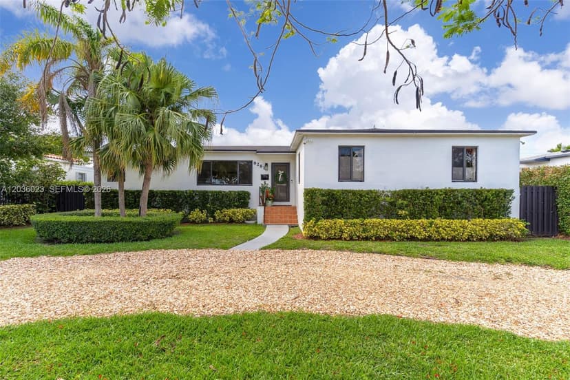 8281 SW 27th Ln, Miami FL 33155