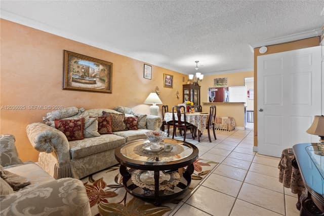 3777 NW 78th Ave # 9C, Davie FL 33024 - Davie, FL - Photo 4