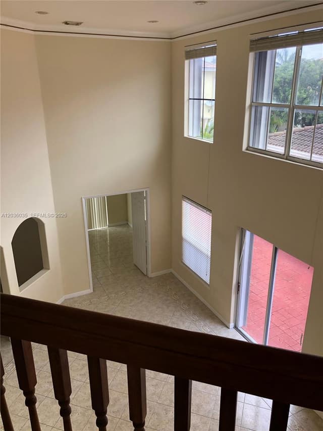 11253 NW 47th Ln, Doral FL 33178 - Doral, FL - Photo 3