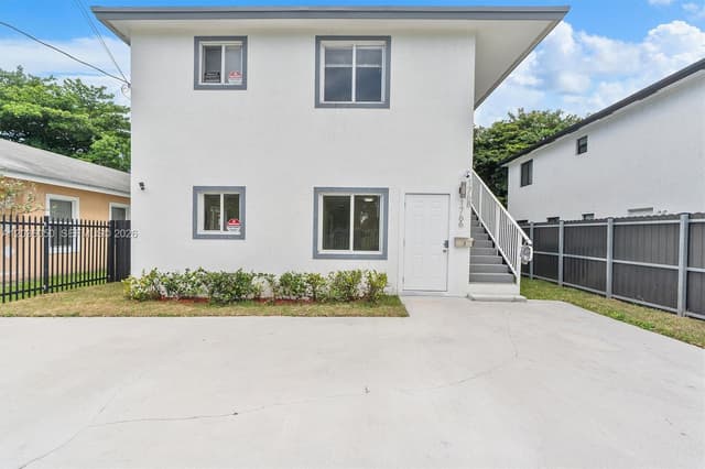 1766 NW 68th Ter, Miami FL 33147 - Miami, FL - Photo 2