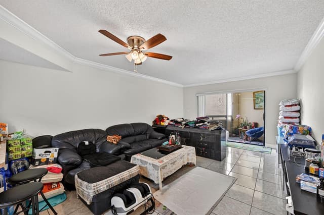 8290 Lake Drive # 305, Doral FL 33166 - Doral, FL - Photo 5