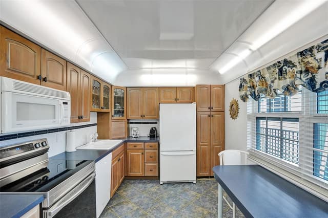 2900 N Course Drive # 602, Pompano Beach FL 33069 - Pompano Beach, FL - Photo 5