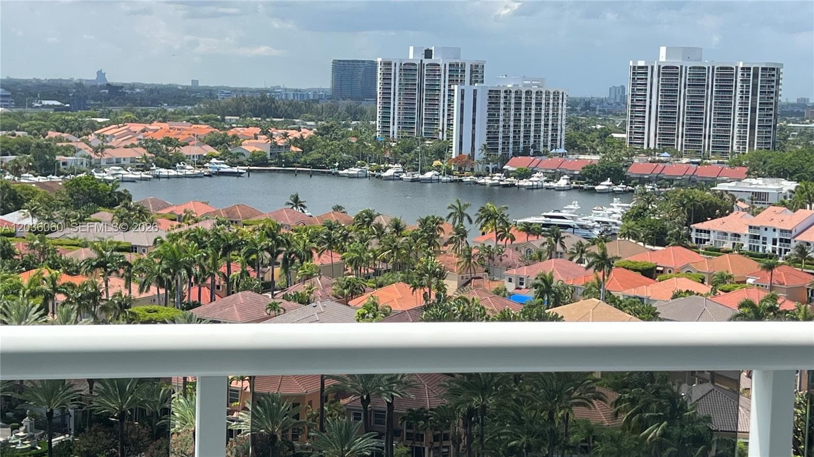 20505 E Country Club Dr # 1639, Aventura FL 33180