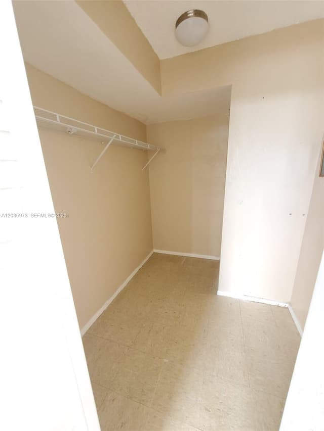 7900 Tatum Waterway Dr # 502, Miami Beach FL 33141 - Miami Beach, FL - Photo 6