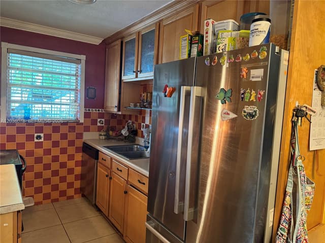 11290 SW 47th Ter, Miami FL 33165 - Miami, FL - Photo 6