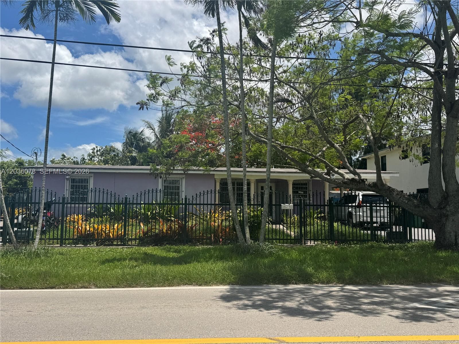11290 SW 47th Ter, Miami FL 33165 - Miami, FL - Photo 1