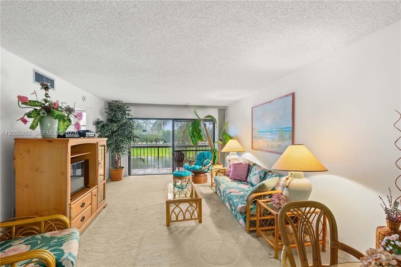 10155 NW 9th St Cir # 202, Miami FL 33172