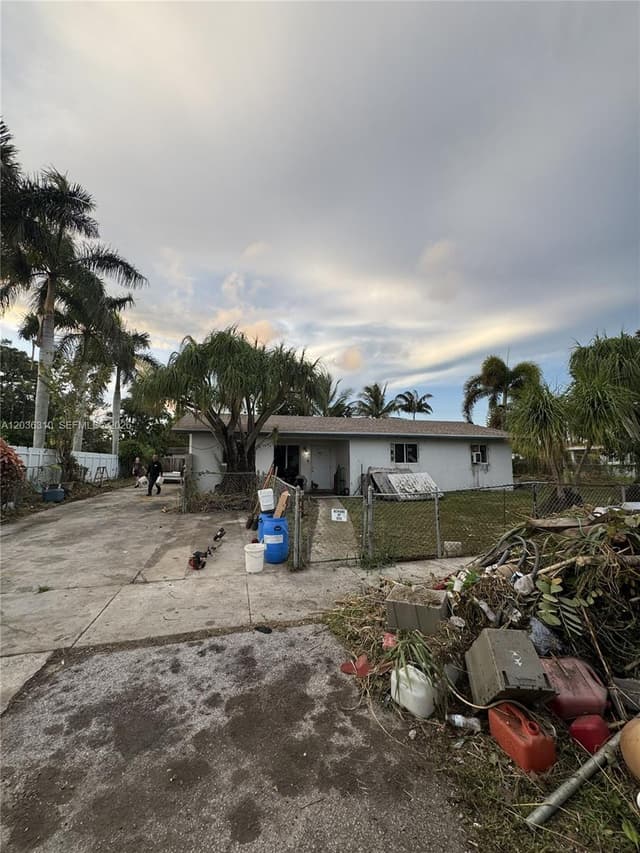 16525 SW 292nd Ter, Homestead FL 33033 - Homestead, FL - Photo 2
