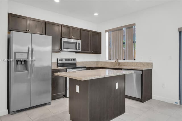 24868 SW 114th Ave, Homestead FL 33032 - Homestead, FL - Photo 7
