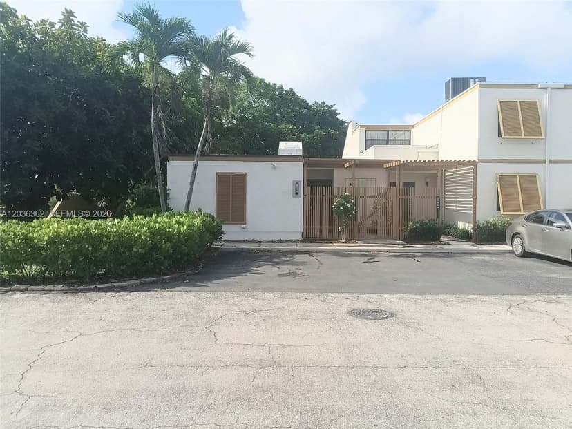 1700 SW 131st Place Cir S, Miami FL 33175