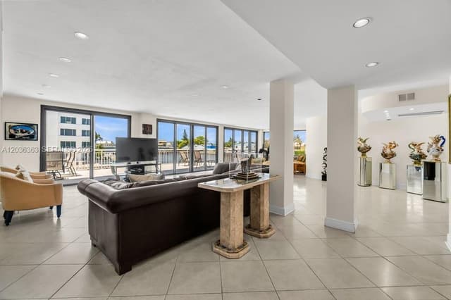 3100 NE 48th St # 212, Fort Lauderdale FL 33308 - Fort Lauderdale, FL - Photo 4