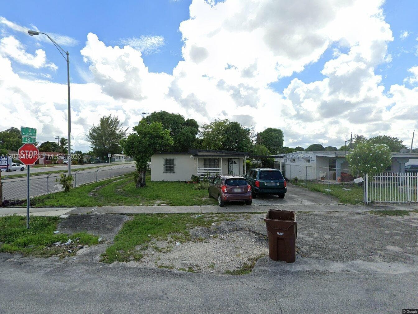 790 E 48th St, Hialeah FL 33013 - Hialeah, FL - Photo 1