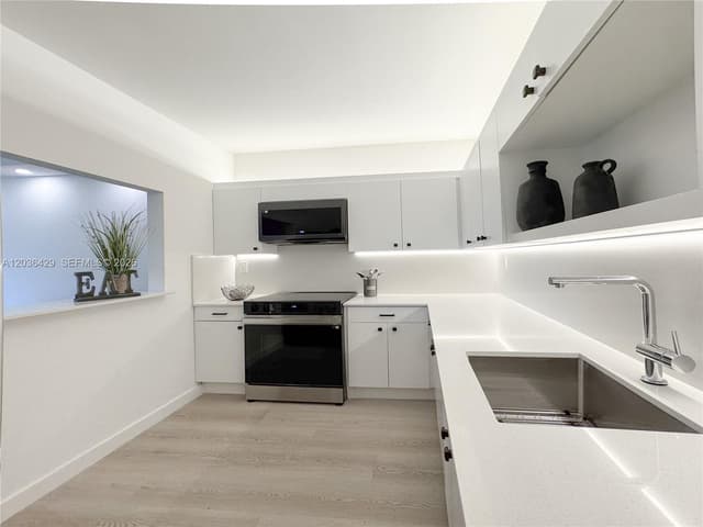 101 Crandon Blvd # 170, Key Biscayne FL 33149 - Key Biscayne, FL - Photo 6