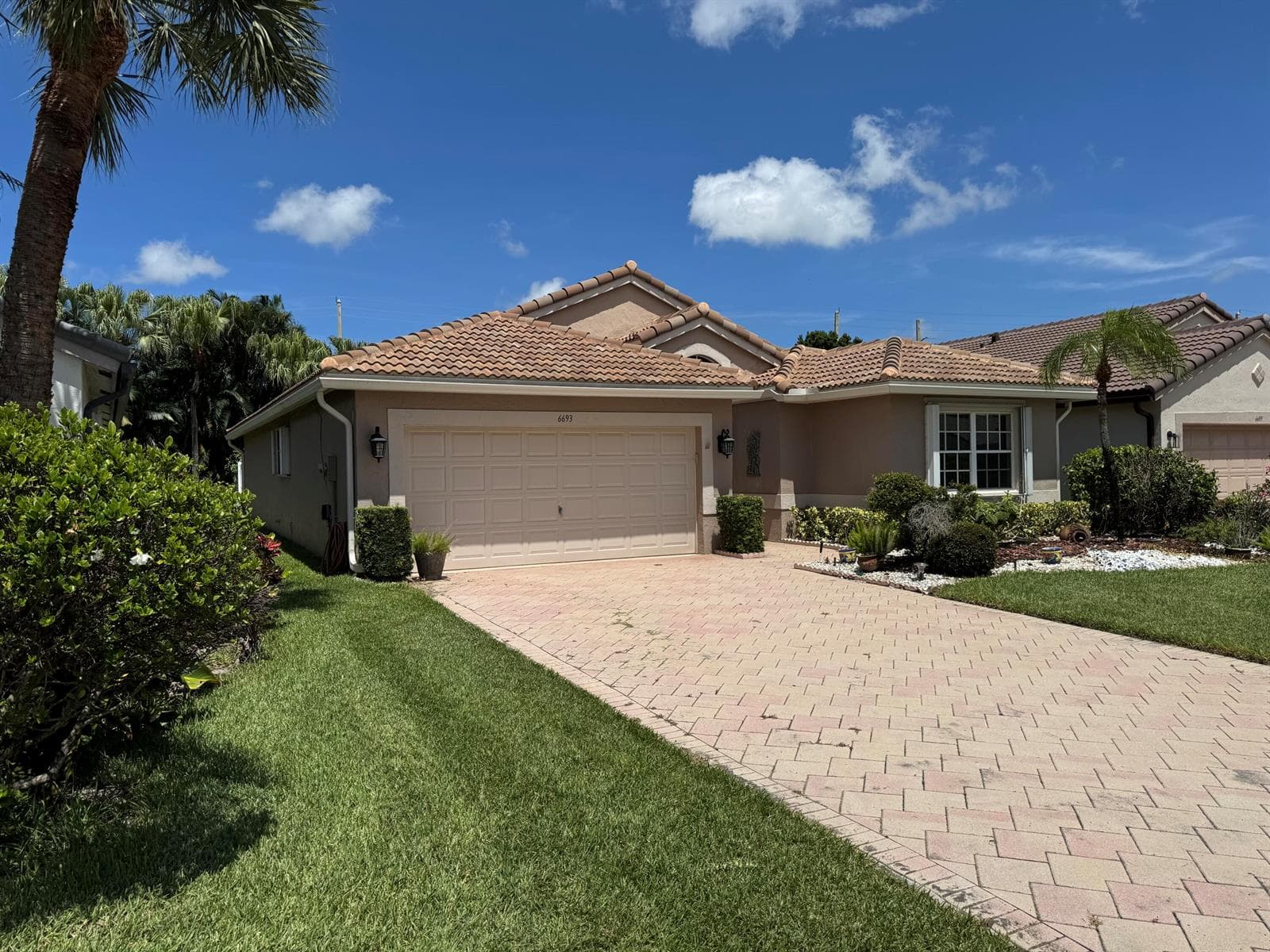 6693 Sun River Road, Boynton Beach FL 33437